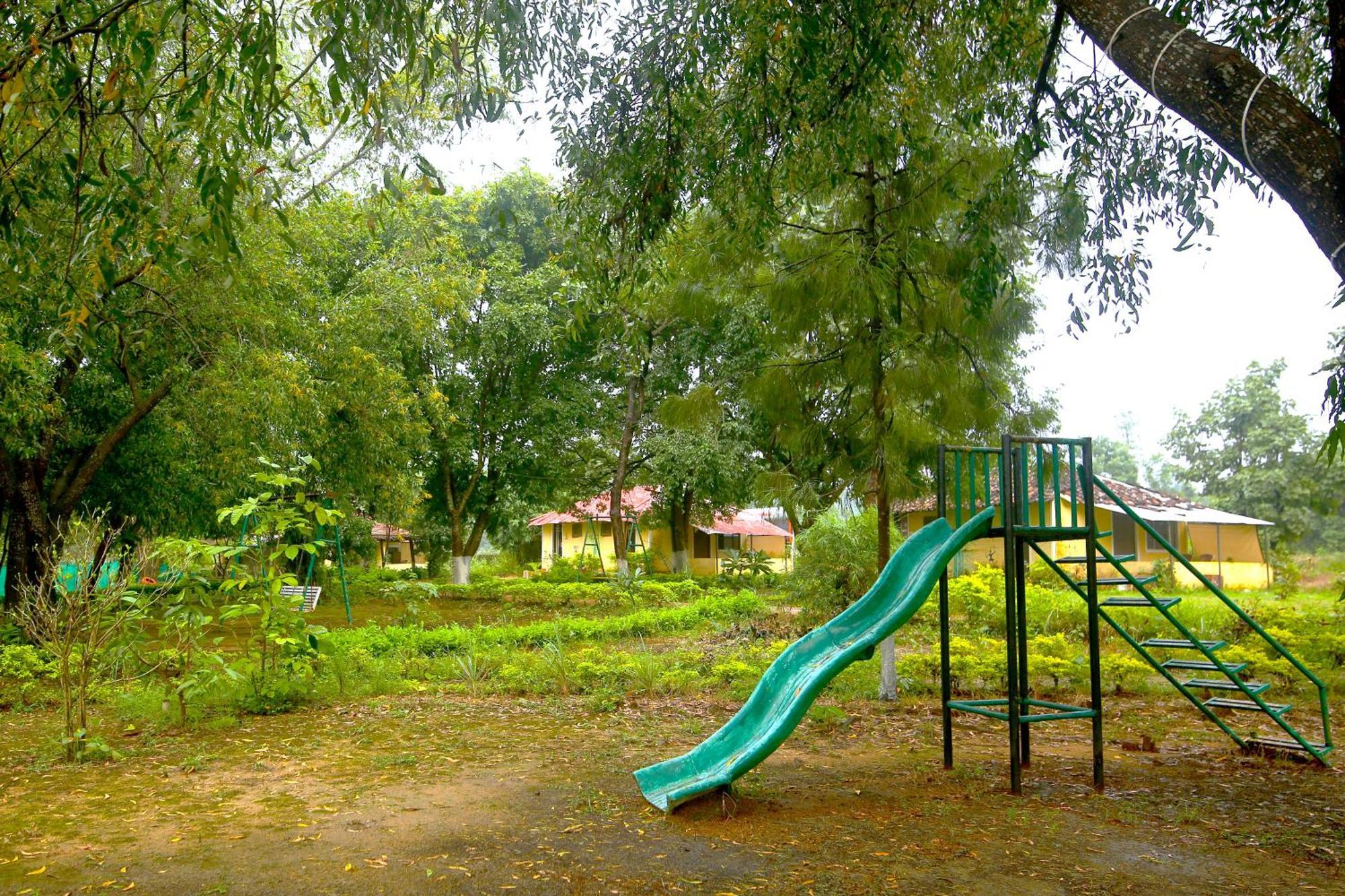 Tribal Wood Resort Dhanwar Екстер'єр фото