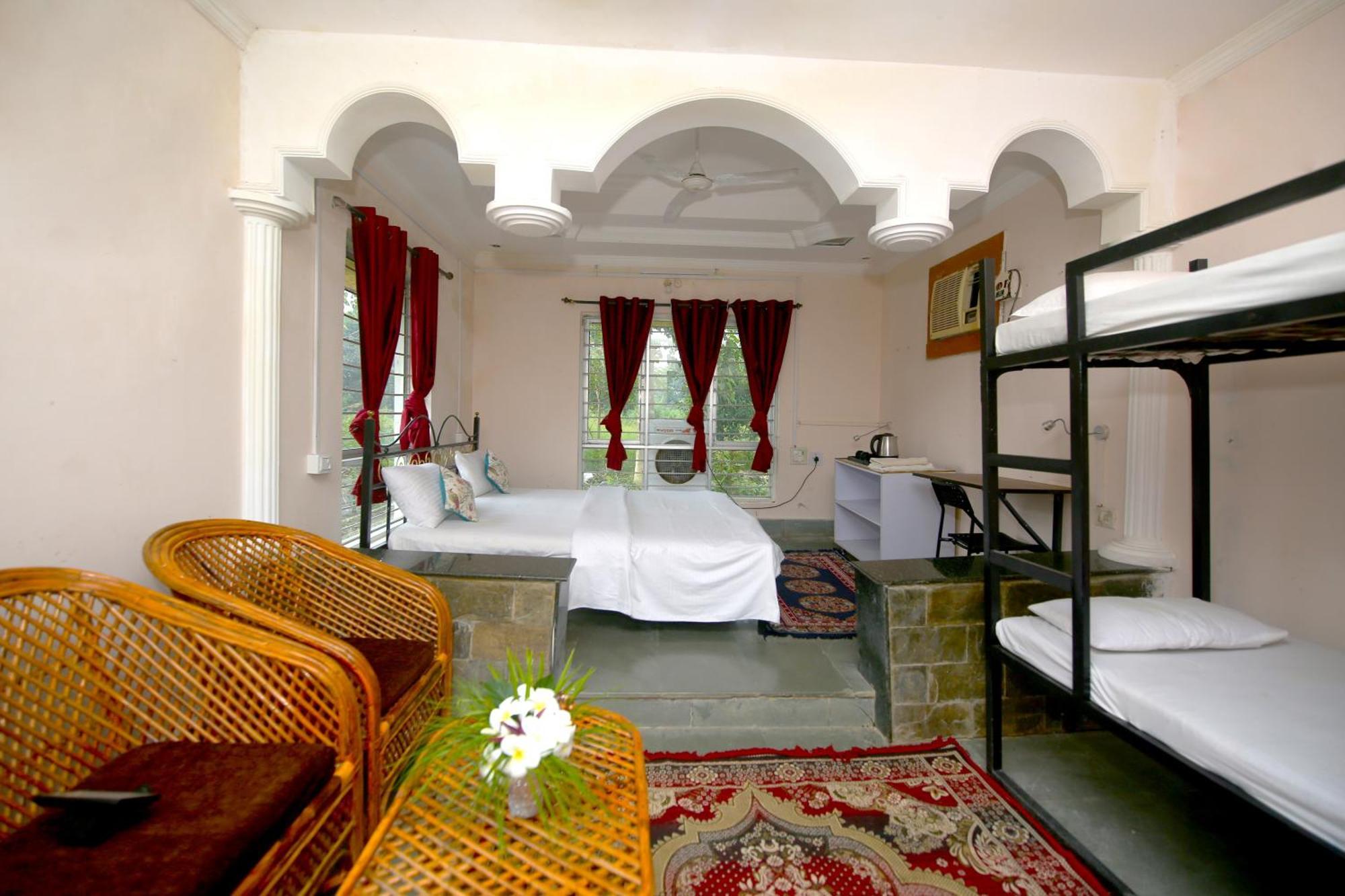 Tribal Wood Resort Dhanwar Екстер'єр фото