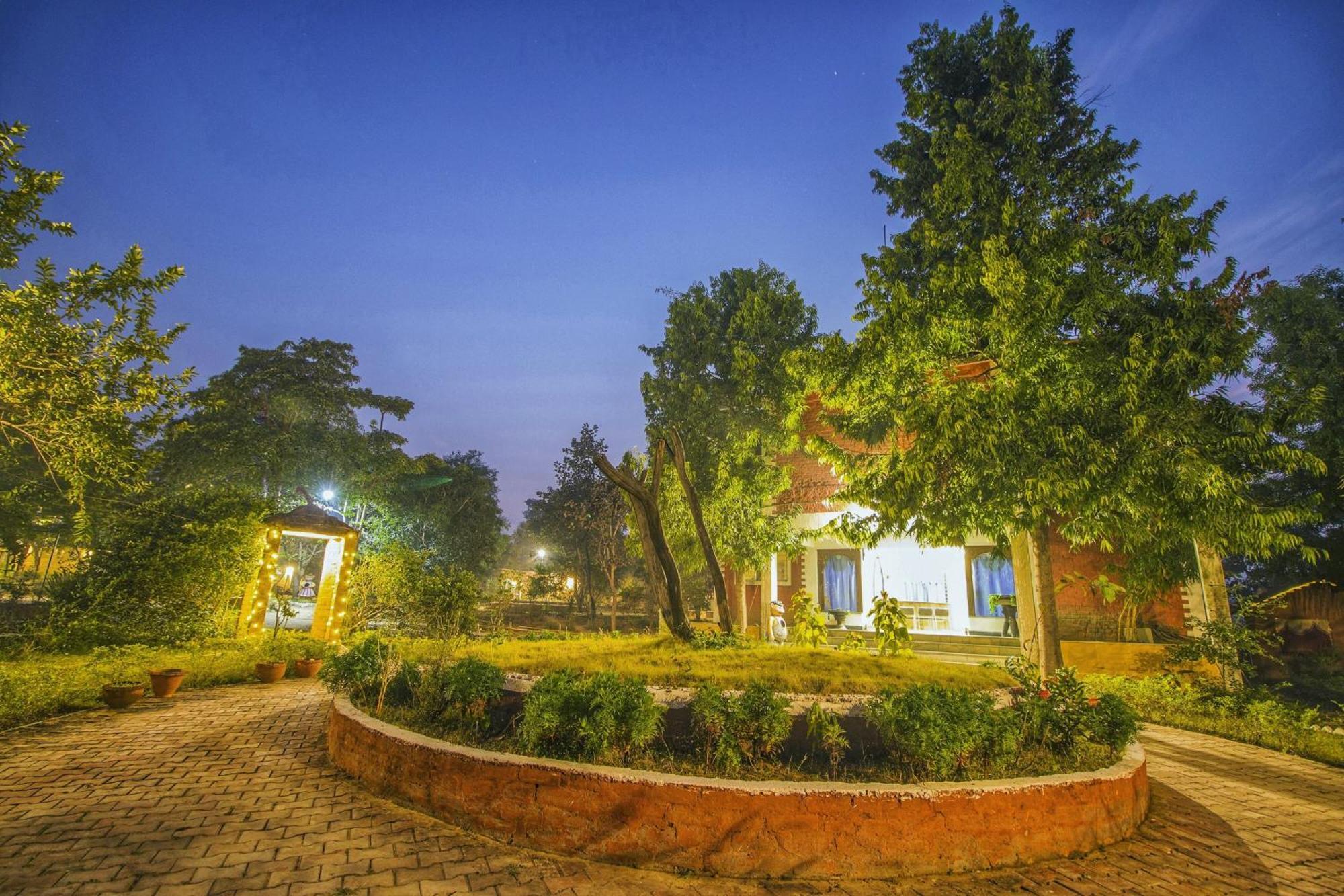 Tribal Wood Resort Dhanwar Екстер'єр фото
