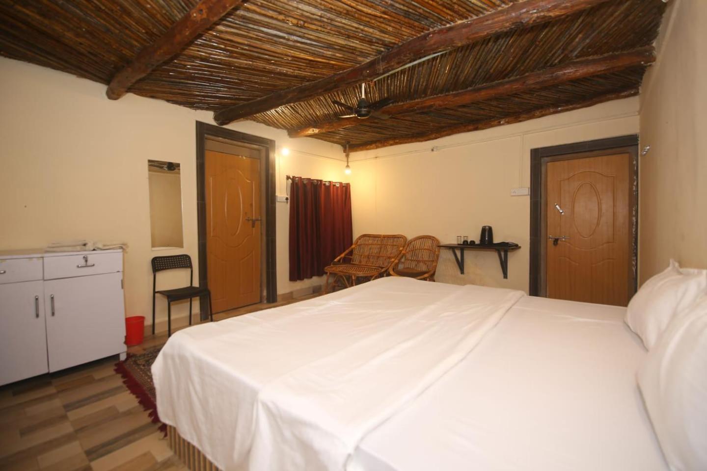 Tribal Wood Resort Dhanwar Екстер'єр фото